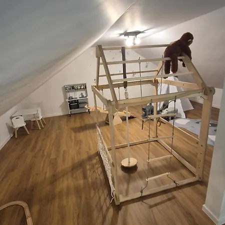 Feriehus Nagelneues Mit Spielbereich Und Garten